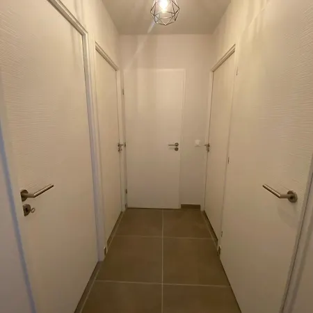 Spacieux Et Moderne Dans Apartment Vias