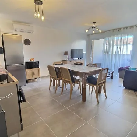 Apartment Spacieux Et Moderne Dans