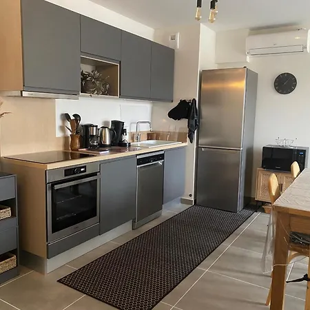 Apartment Spacieux Et Moderne Dans