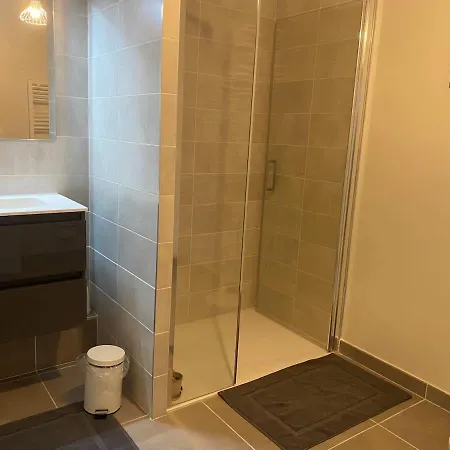 Spacieux Et Moderne Dans Résidence Appartement