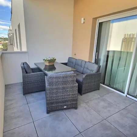 Appartement Spacieux Et Moderne Dans Résidence Vias